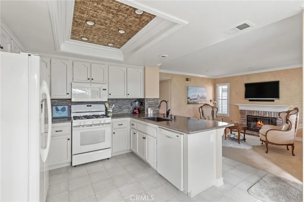 28222 Shore, Mission Viejo, California 92692 home-pic-16