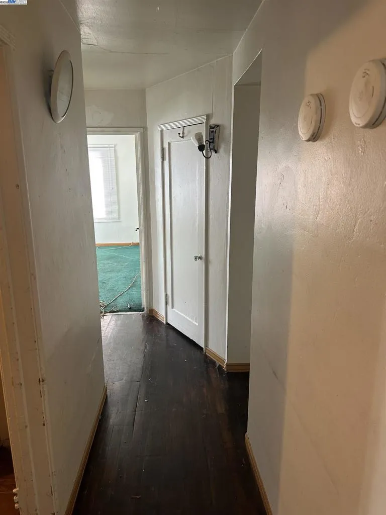 5651 Telegraph, Oakland, California 94609 home-pic-10