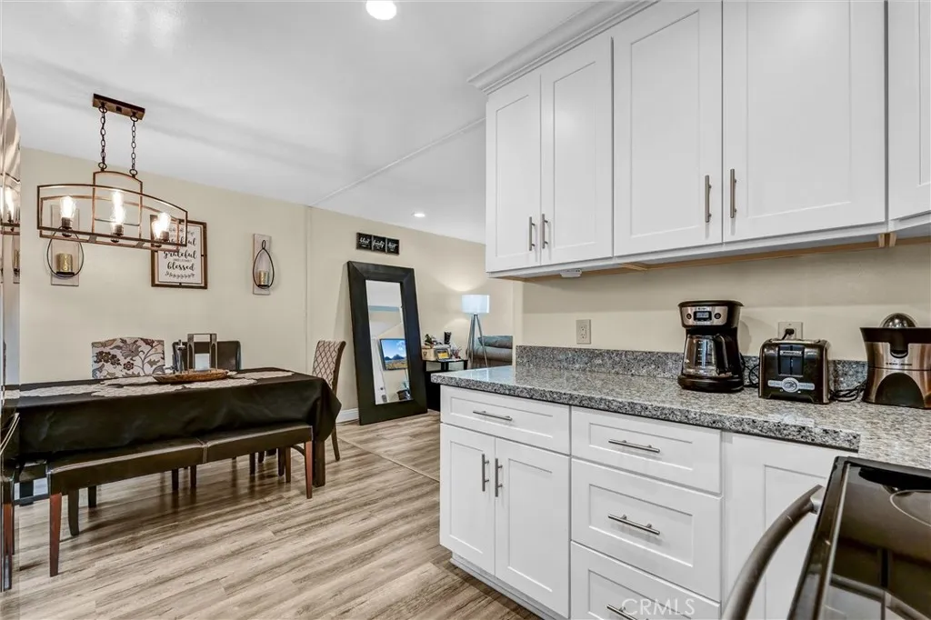 1837 Temple Avenue C, Signal Hill, California 90755 home-pic-9