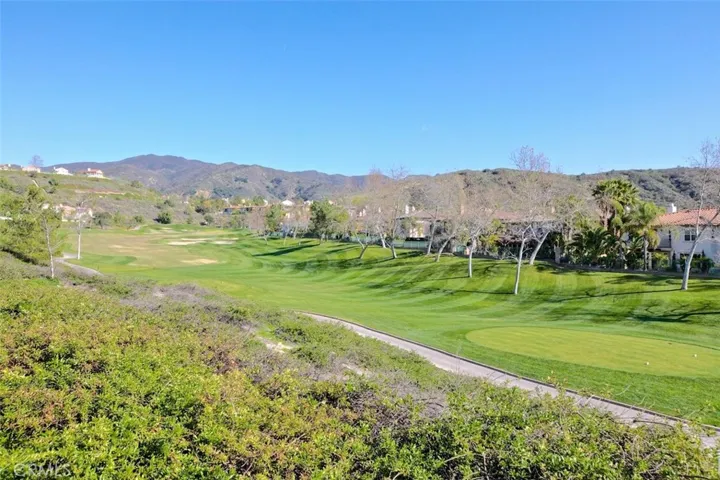 6 Muirfield, Rancho Santa Margarita, California 92679