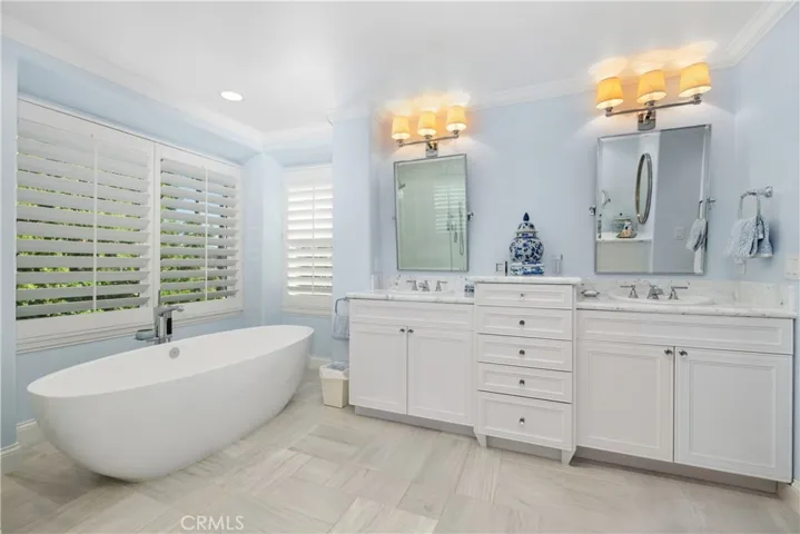 6 Muirfield, Rancho Santa Margarita, California 92679