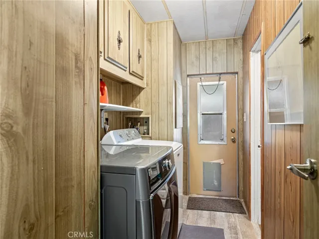 19976 Cornelian, Apple Valley, California 92308