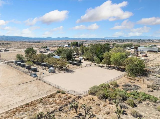 19976 Cornelian, Apple Valley, California 92308
