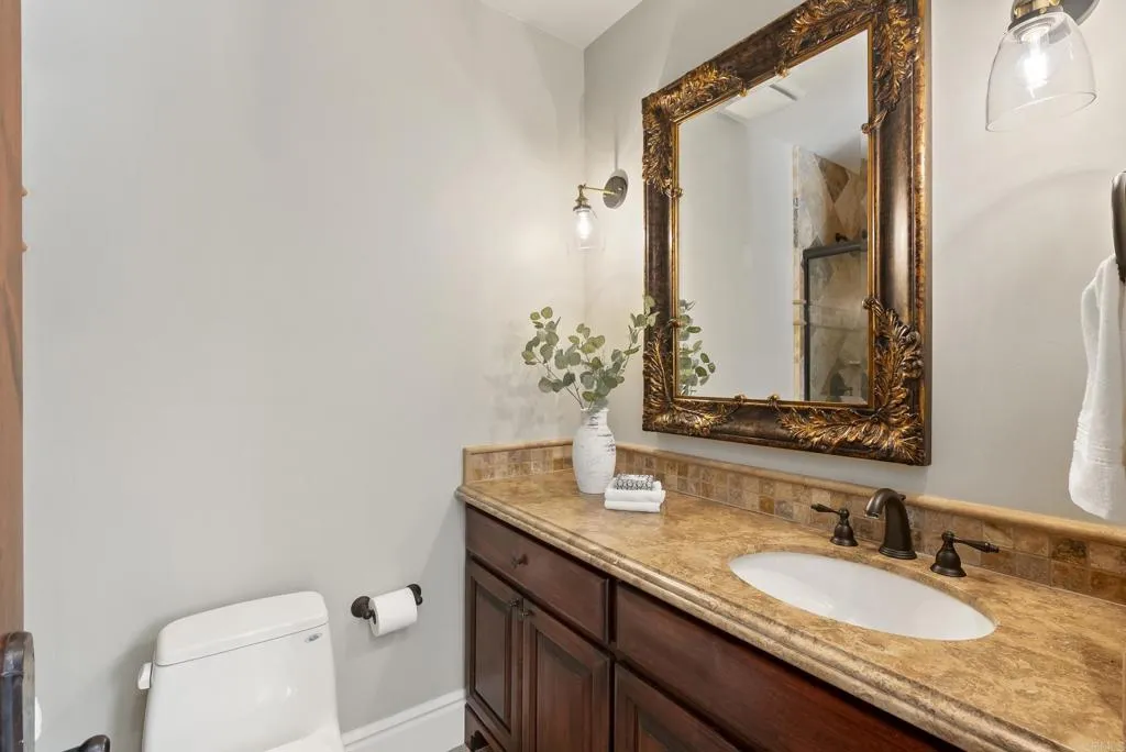 18320 Via Ambiente, Rancho Santa Fe, California 92067 home-pic-29