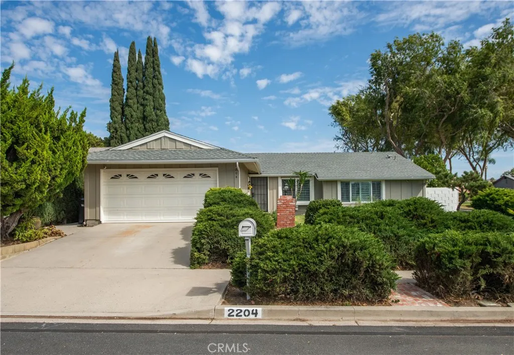 2204 2204 N Marter, Simi Valley, California 93065 home-pic-0
