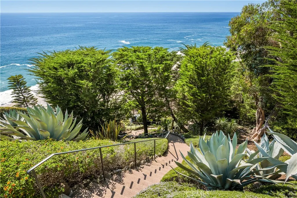 32181 Coast Highway, Laguna Beach, California 92651 home-pic-13