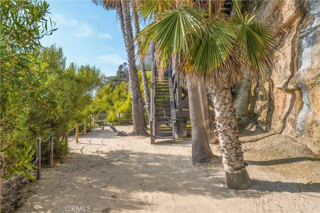32181 Coast Highway, Laguna Beach, California 92651 home-pic-12