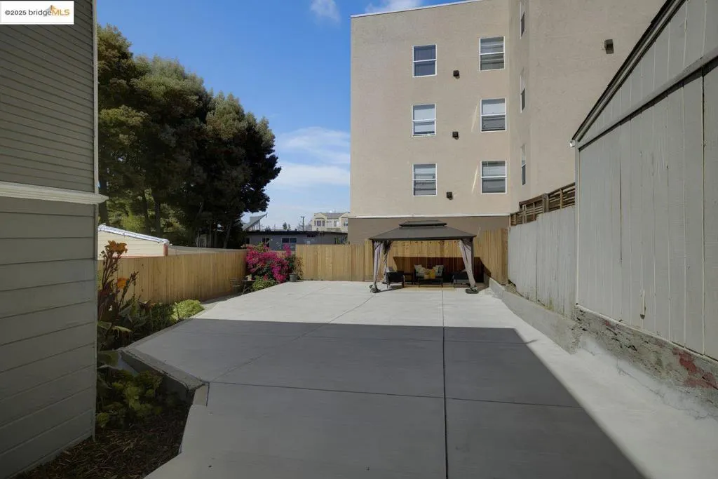 1837 7th Ave, Oakland, California 94606 home-pic-39