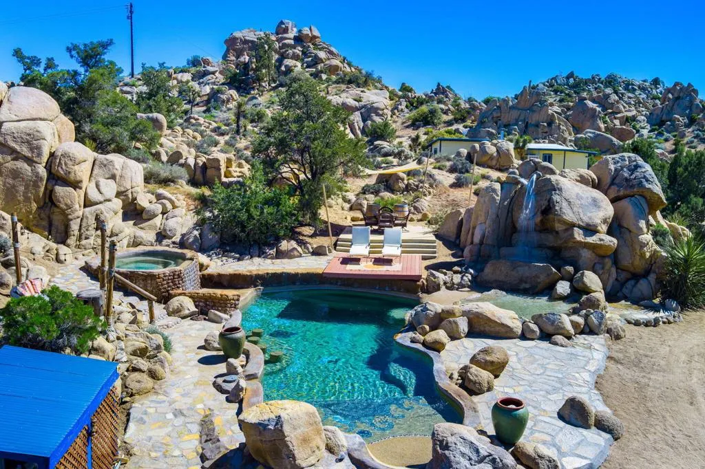 5845 Cholla Avenue, Yucca Valley, California 92284 home-pic-39