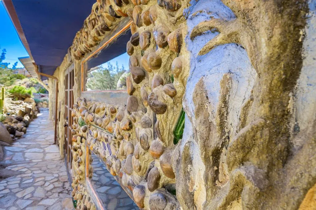5845 Cholla Avenue, Yucca Valley, California 92284 home-pic-23