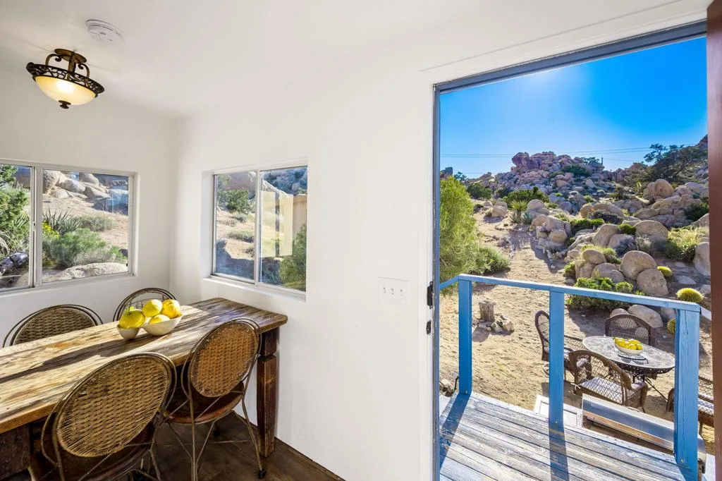 5845 Cholla Avenue, Yucca Valley, California 92284 home-pic-47