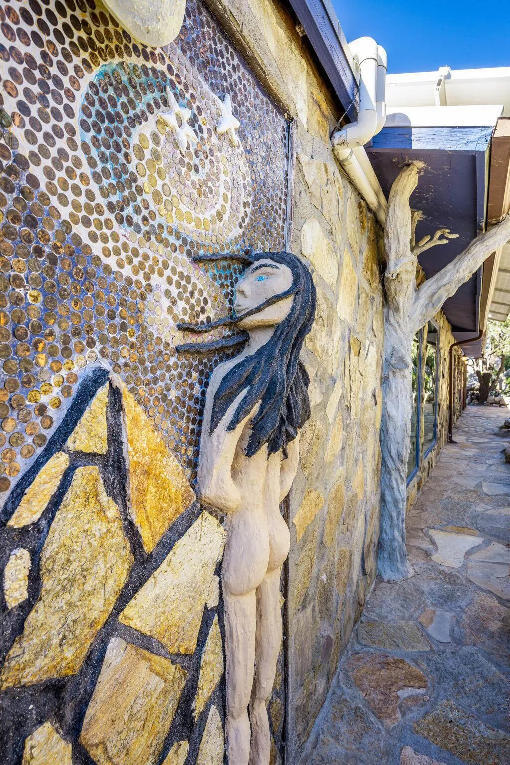5845 Cholla Avenue, Yucca Valley, California 92284 home-pic-38