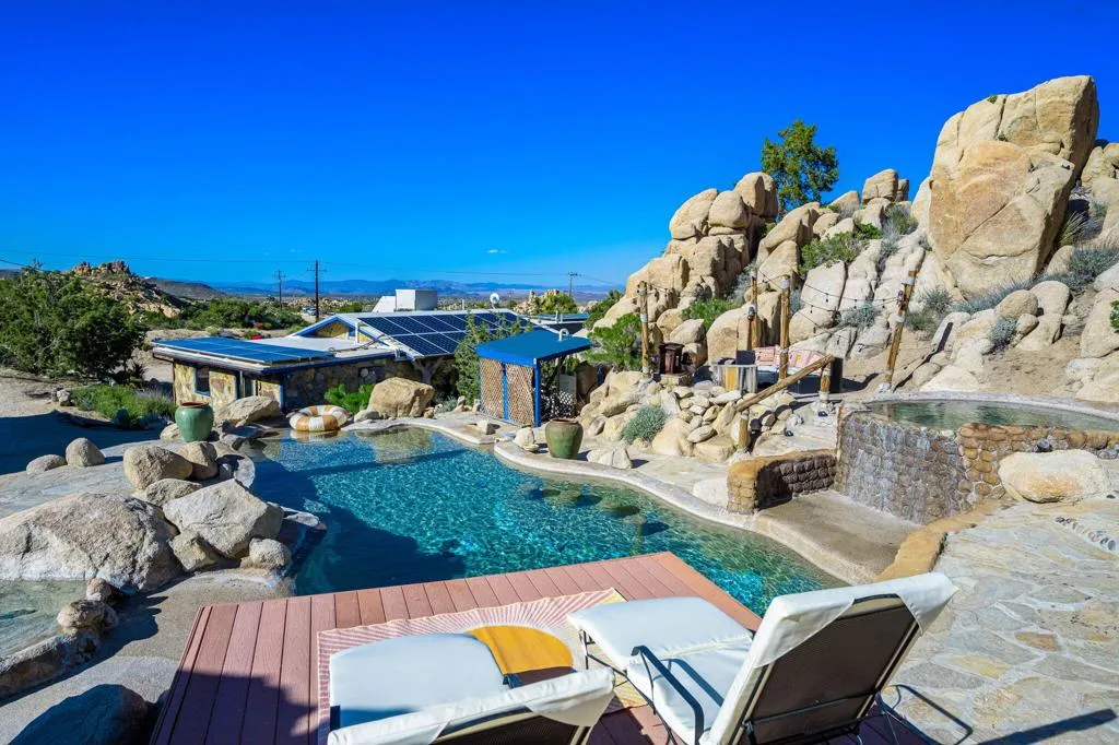 5845 Cholla Avenue, Yucca Valley, California 92284 home-pic-43