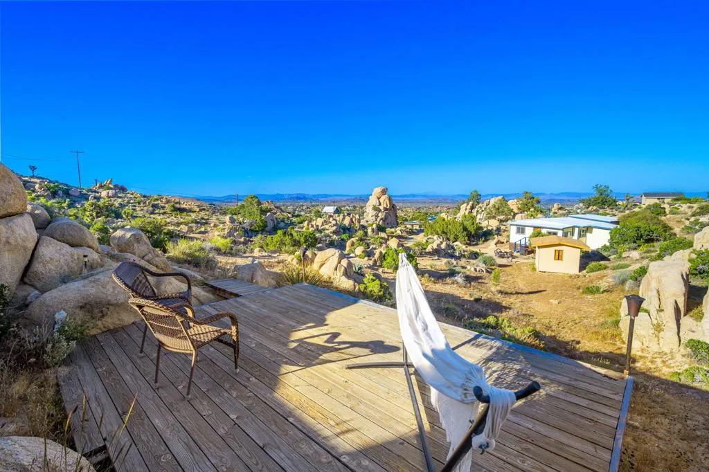 5845 Cholla Avenue, Yucca Valley, California 92284 home-pic-66