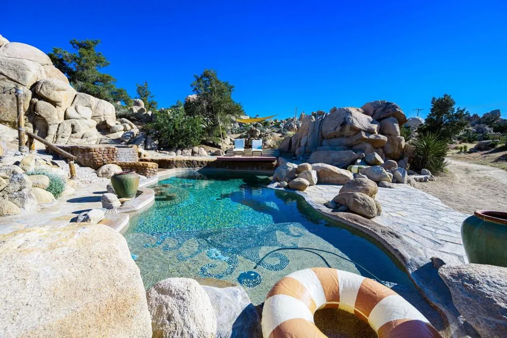 5845 Cholla Avenue, Yucca Valley, California 92284 home-pic-42