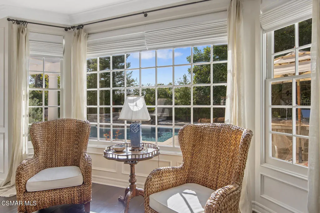 29376 Laro Drive, Agoura Hills, California 91301 home-pic-12