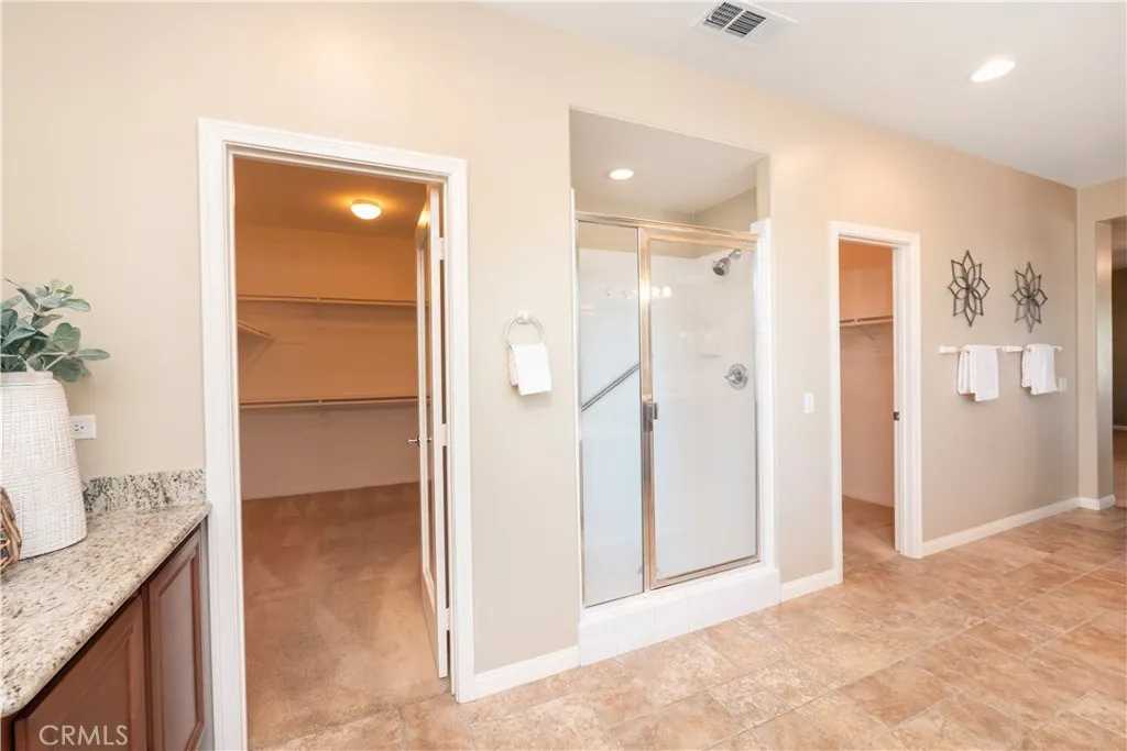 17842 Wildwood Creek Road, Riverside, California 92504 home-pic-44
