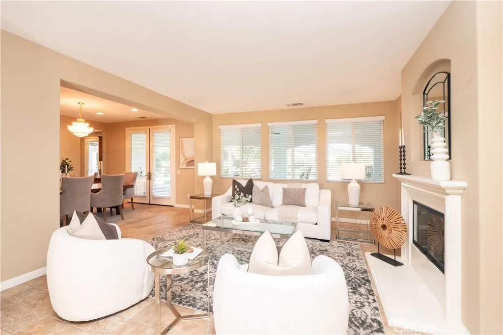17842 Wildwood Creek Road, Riverside, California 92504 home-pic-20