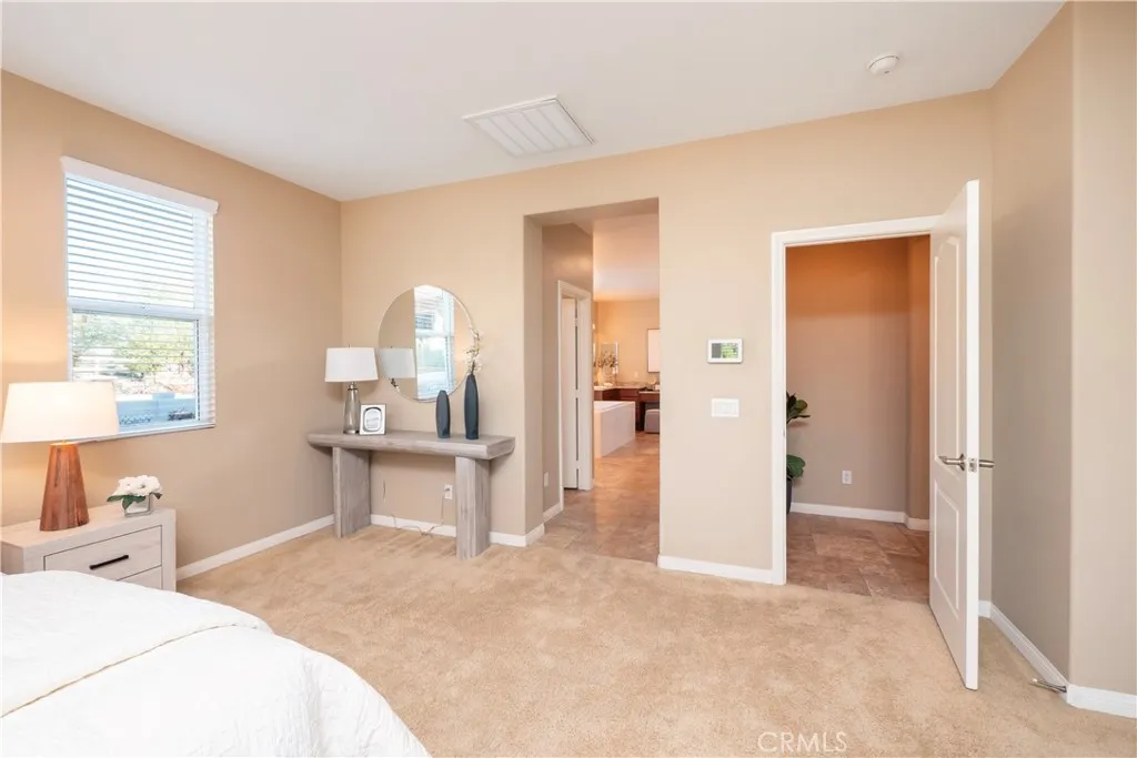 17842 Wildwood Creek Road, Riverside, California 92504 home-pic-39