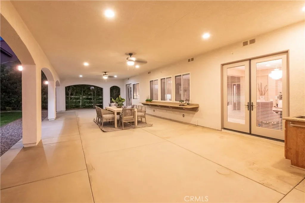 17842 Wildwood Creek Road, Riverside, California 92504 home-pic-60