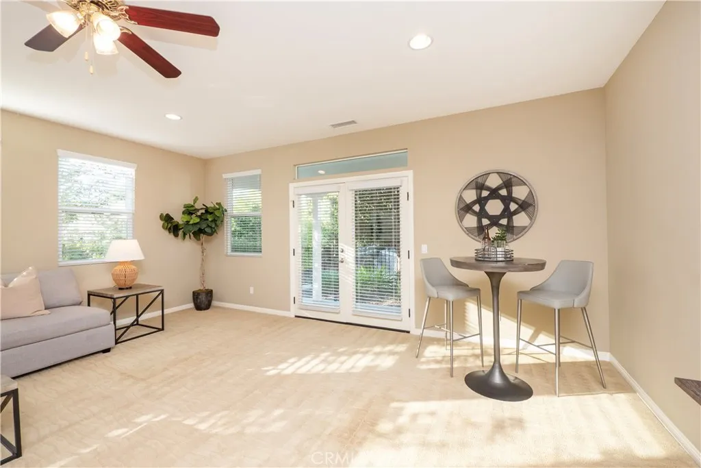 17842 Wildwood Creek Road, Riverside, California 92504 home-pic-34