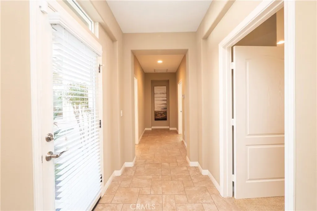 17842 Wildwood Creek Road, Riverside, California 92504 home-pic-45