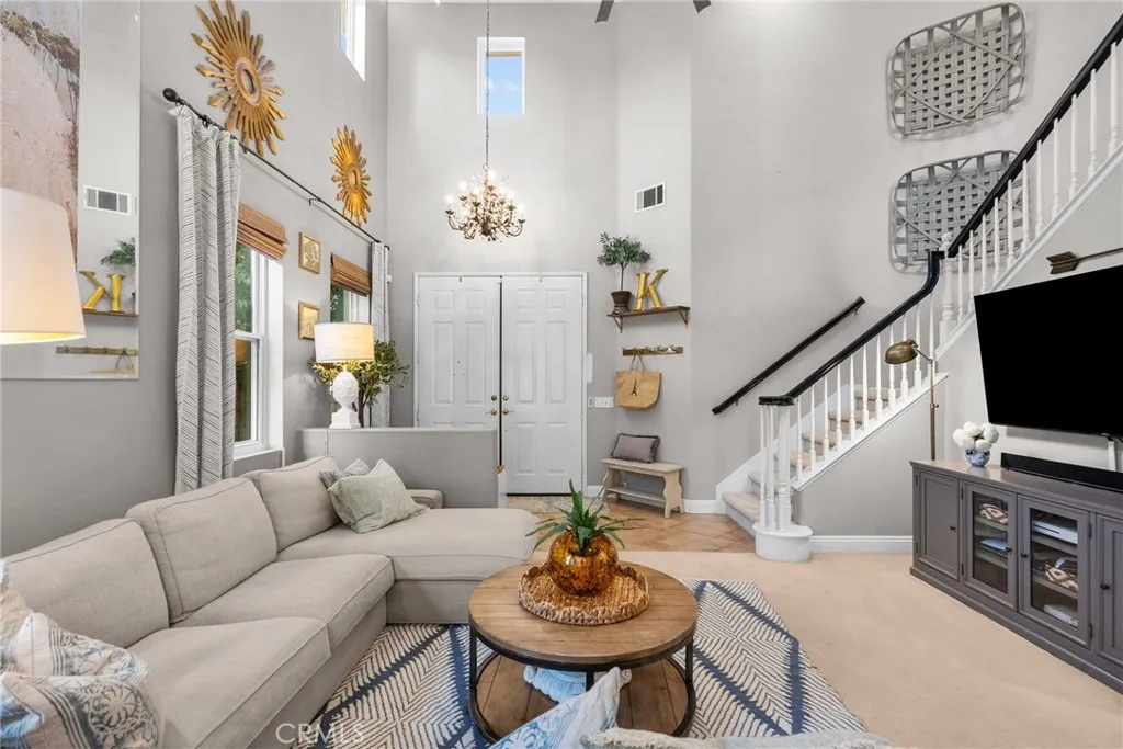 30411 Vineyard, Castaic, California 91384 home-pic-8