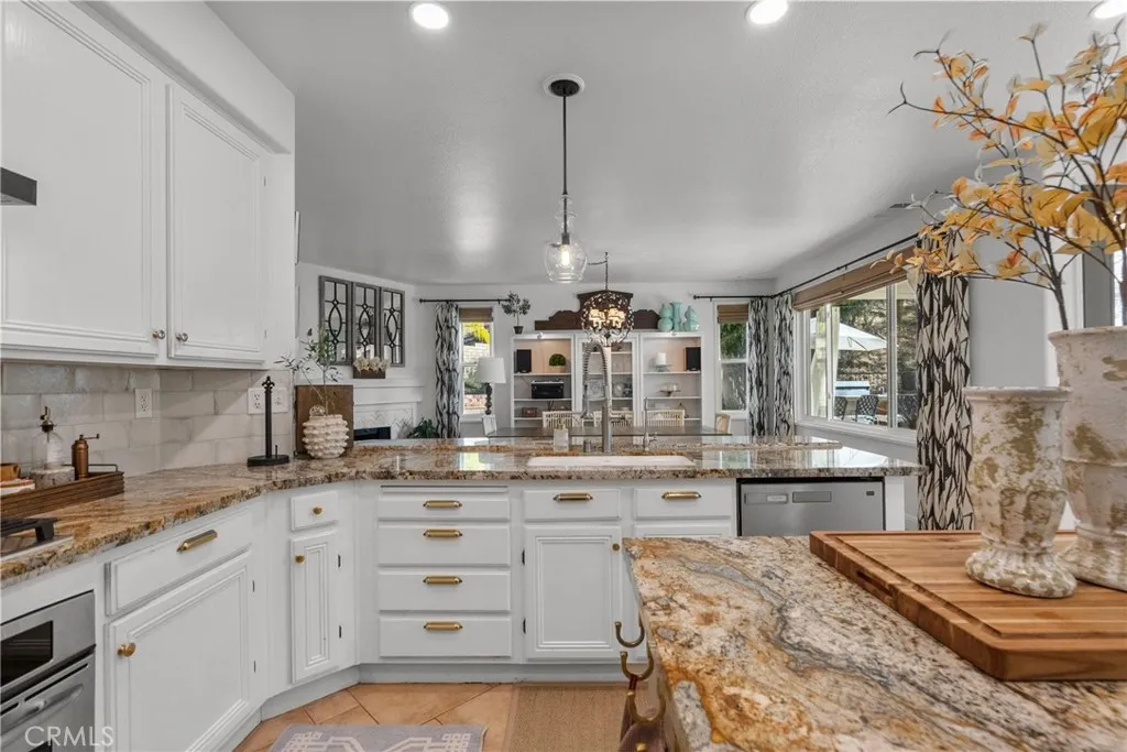 30411 Vineyard, Castaic, California 91384 home-pic-23