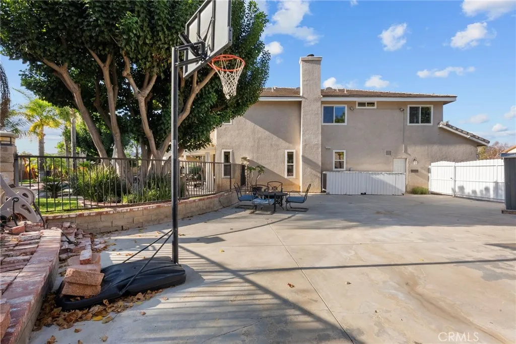 30411 Vineyard, Castaic, California 91384 home-pic-55