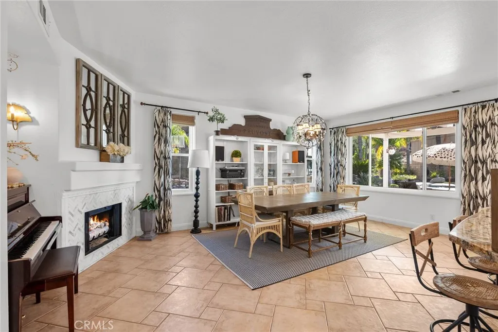 30411 Vineyard, Castaic, California 91384 home-pic-12