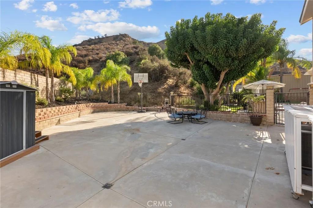 30411 Vineyard, Castaic, California 91384 home-pic-54