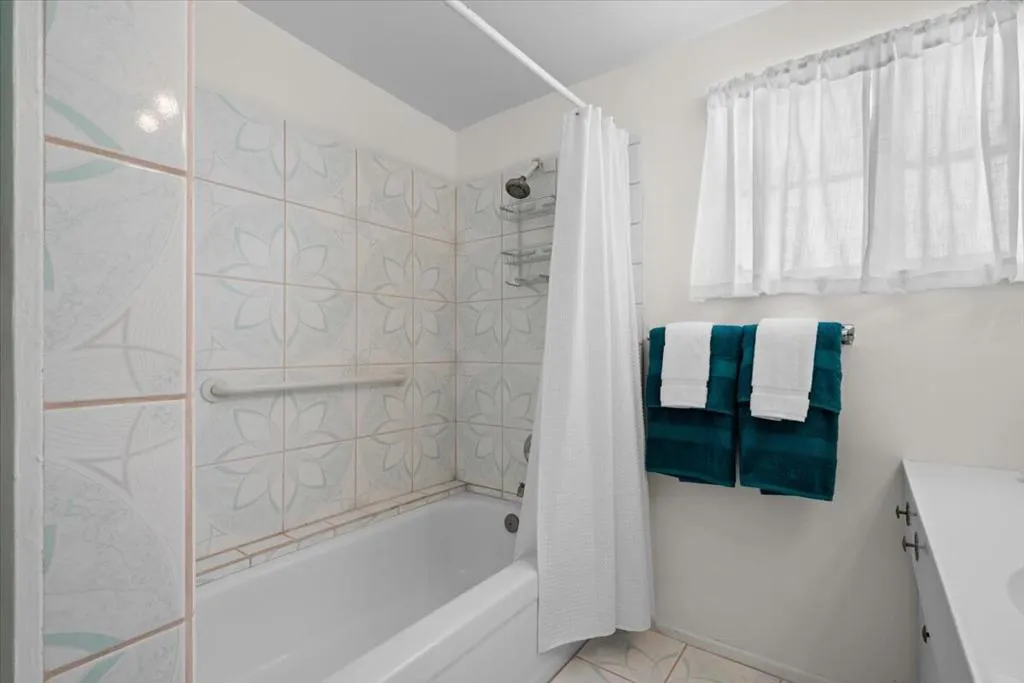 572 N Calle Marcus Street N, Palm Springs, California 92262 home-pic-20