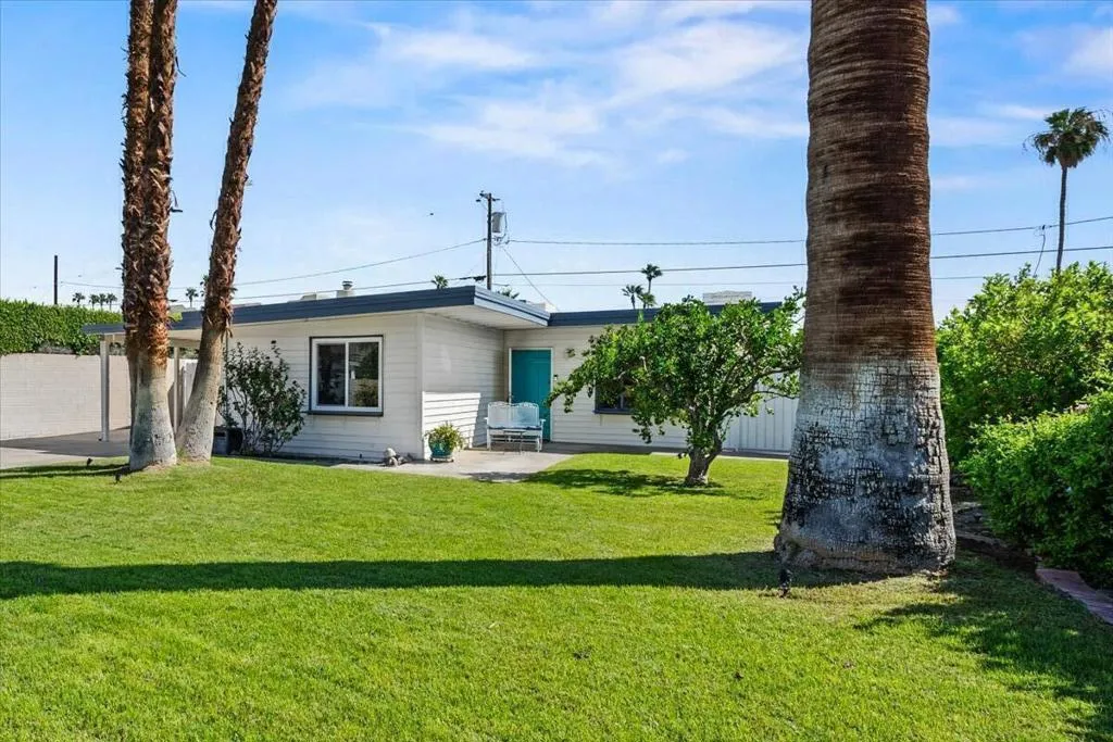 572 N Calle Marcus Street N, Palm Springs, California 92262 home-pic-1