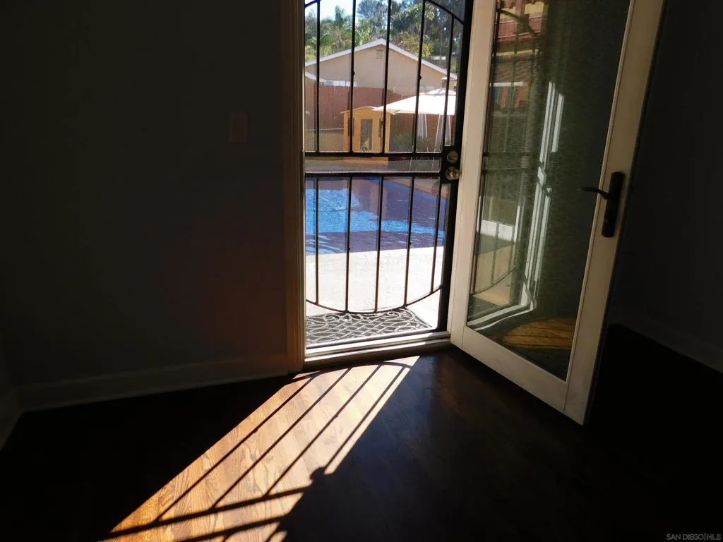 , El Cajon, California 92019 home-pic-16