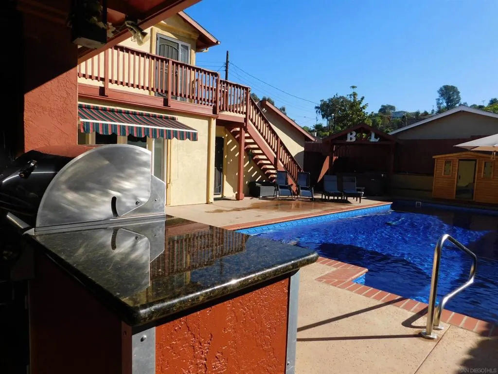 , El Cajon, California 92019 home-pic-30