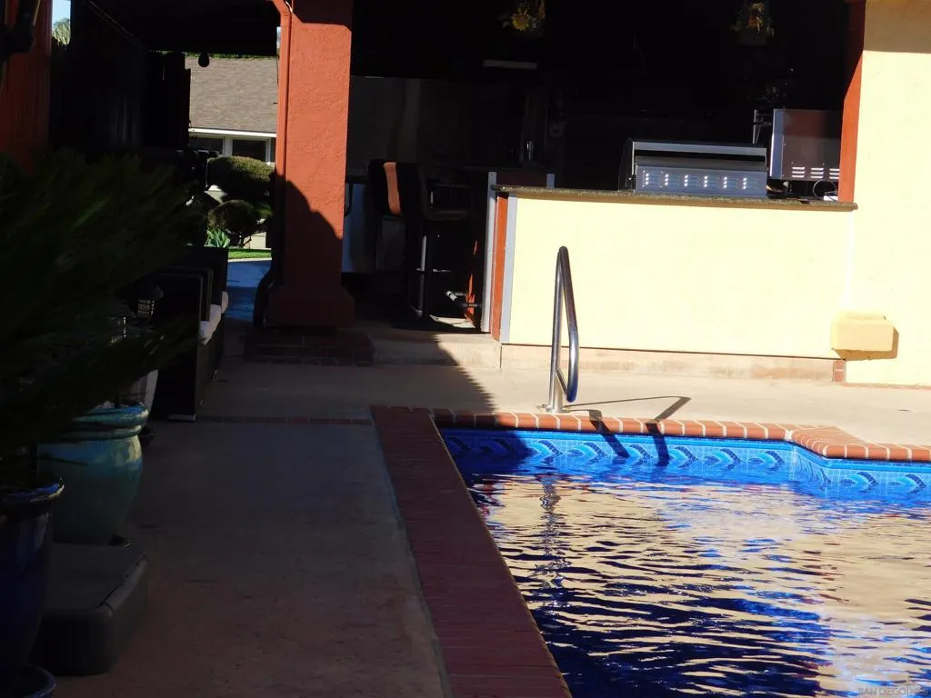 , El Cajon, California 92019 home-pic-35