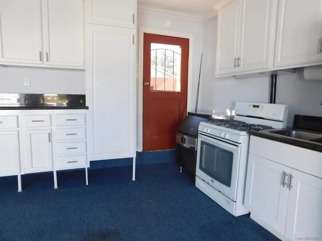 , El Cajon, California 92019 home-pic-37