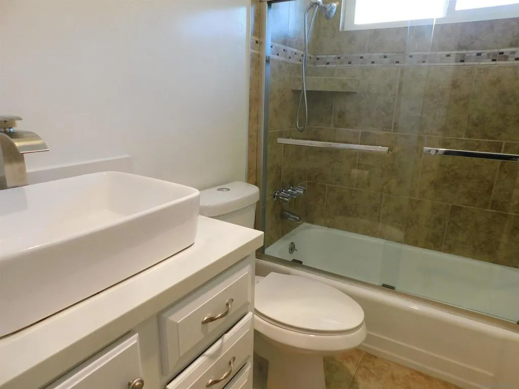 , El Cajon, California 92019 home-pic-11