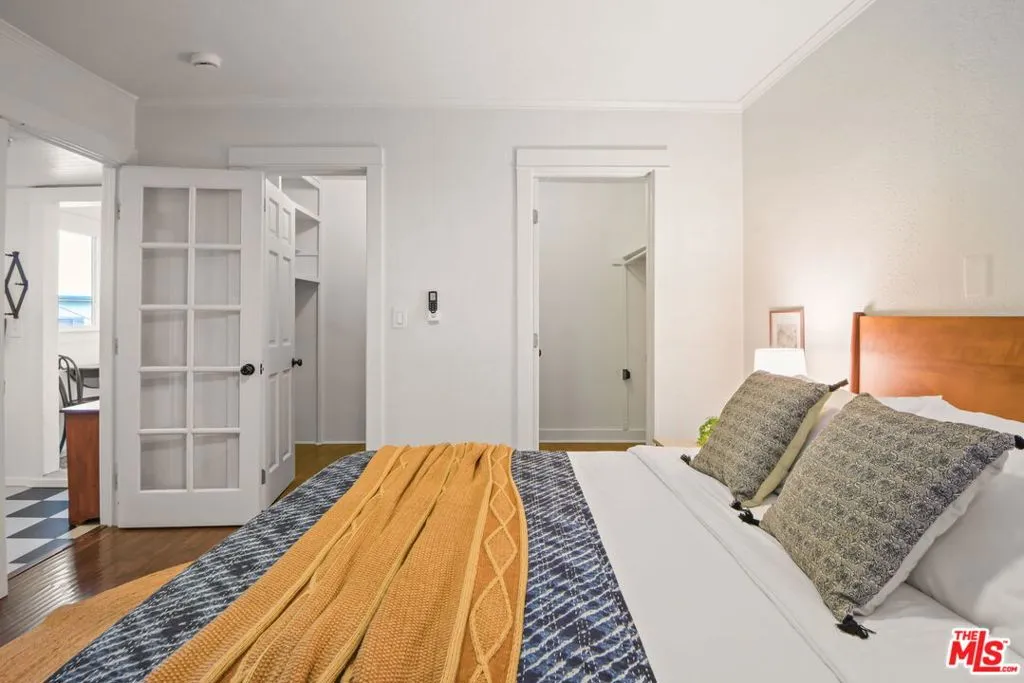 3908 Edison Walk, Los Angeles, California 90032 home-pic-18