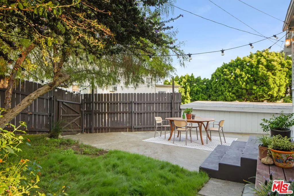 3908 Edison Walk, Los Angeles, California 90032 home-pic-25