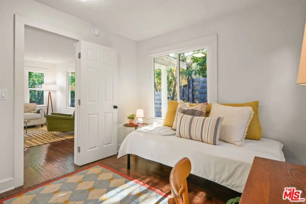 3908 Edison Walk, Los Angeles, California 90032 home-pic-7