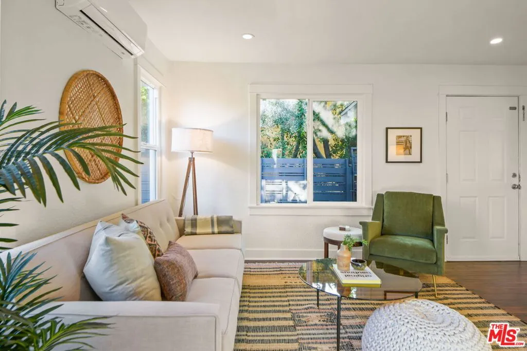 3908 Edison Walk, Los Angeles, California 90032 home-pic-4