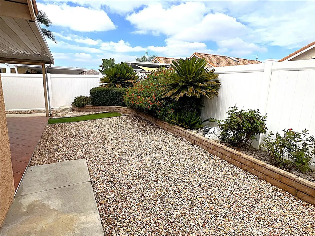 2682 Alegre, Hemet, California 92545 home-pic-43