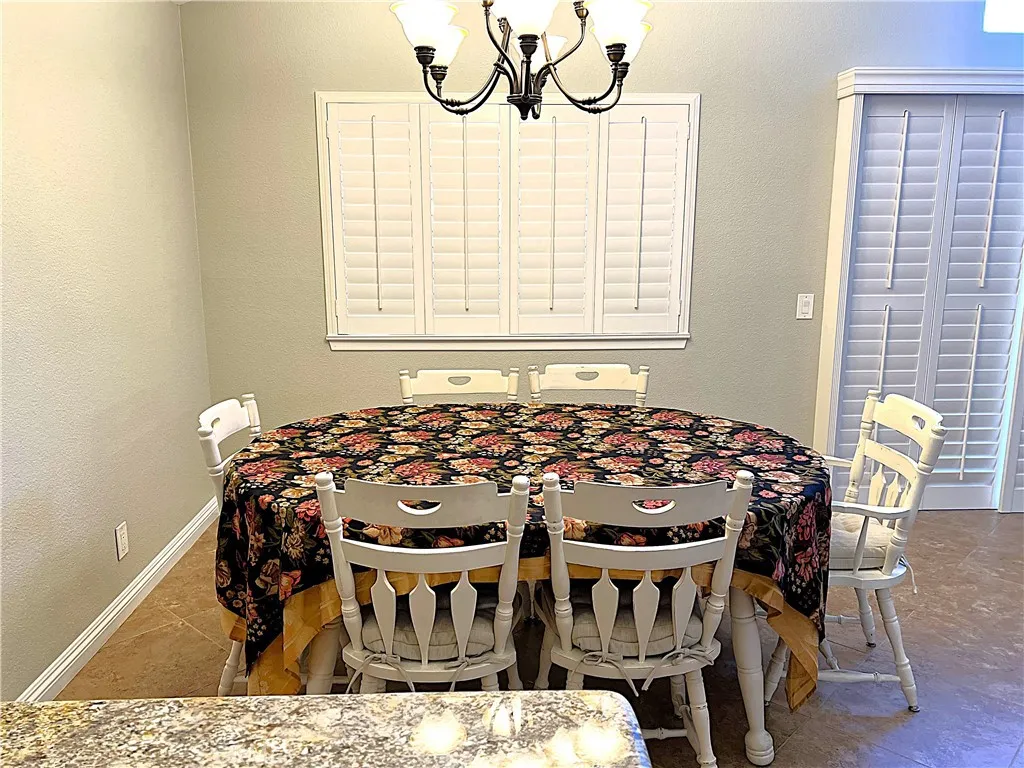 2682 Alegre, Hemet, California 92545 home-pic-29