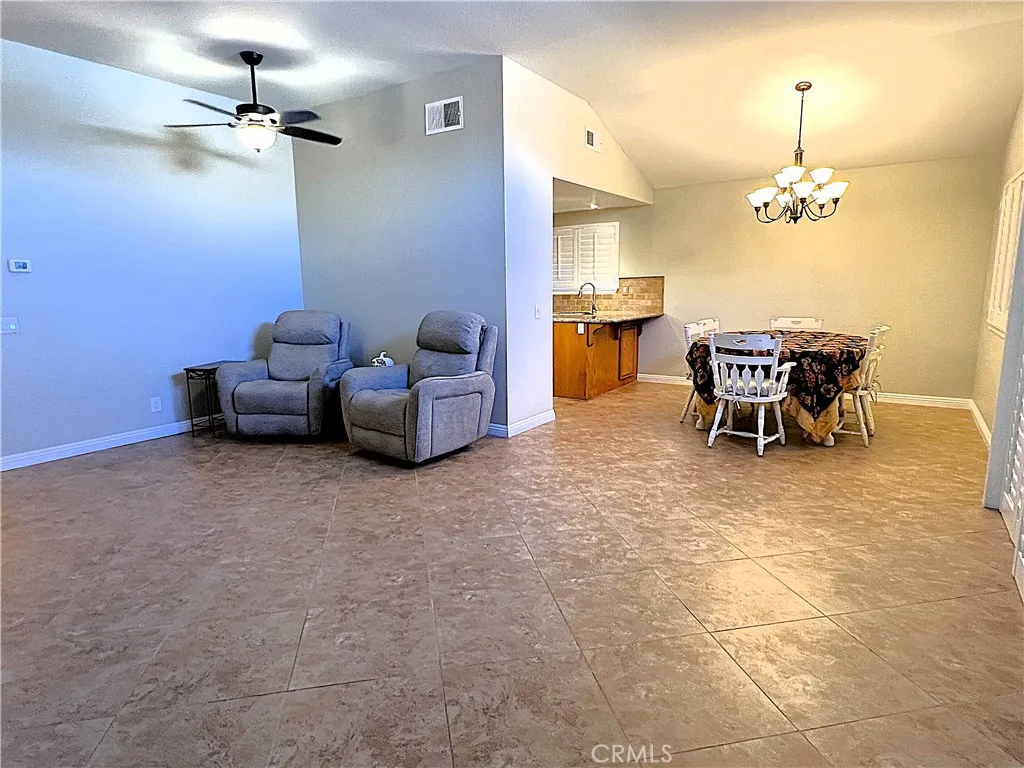 2682 Alegre, Hemet, California 92545 home-pic-18