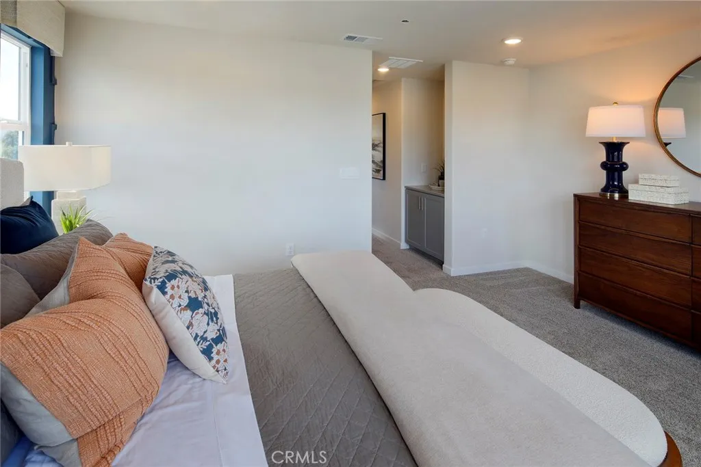 9520 Hannah Way, Riverside, California 92503 home-pic-18
