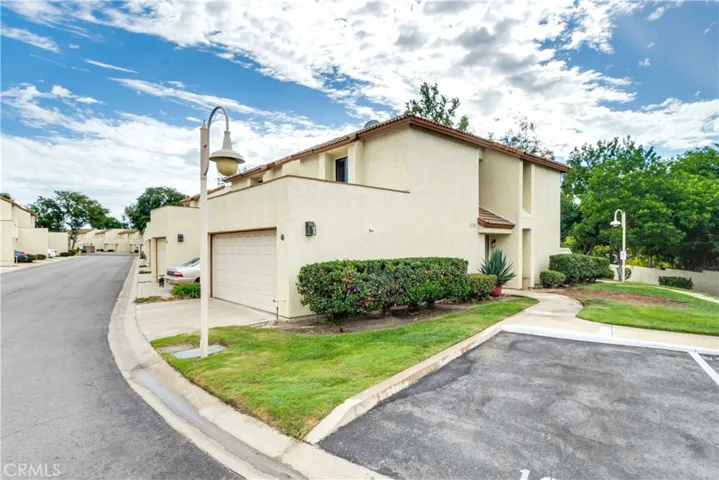 728 Danville Drive, Claremont, California 91711