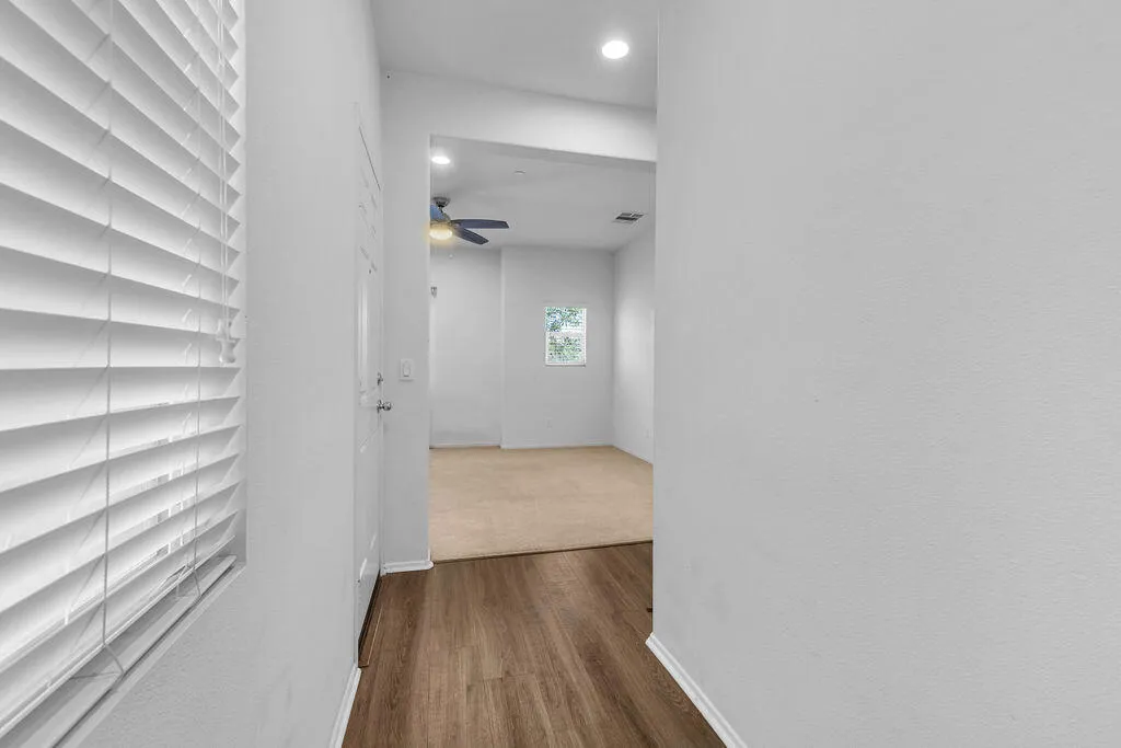 42727 Saint Lucia Street, Indio, California 92203 home-pic-24