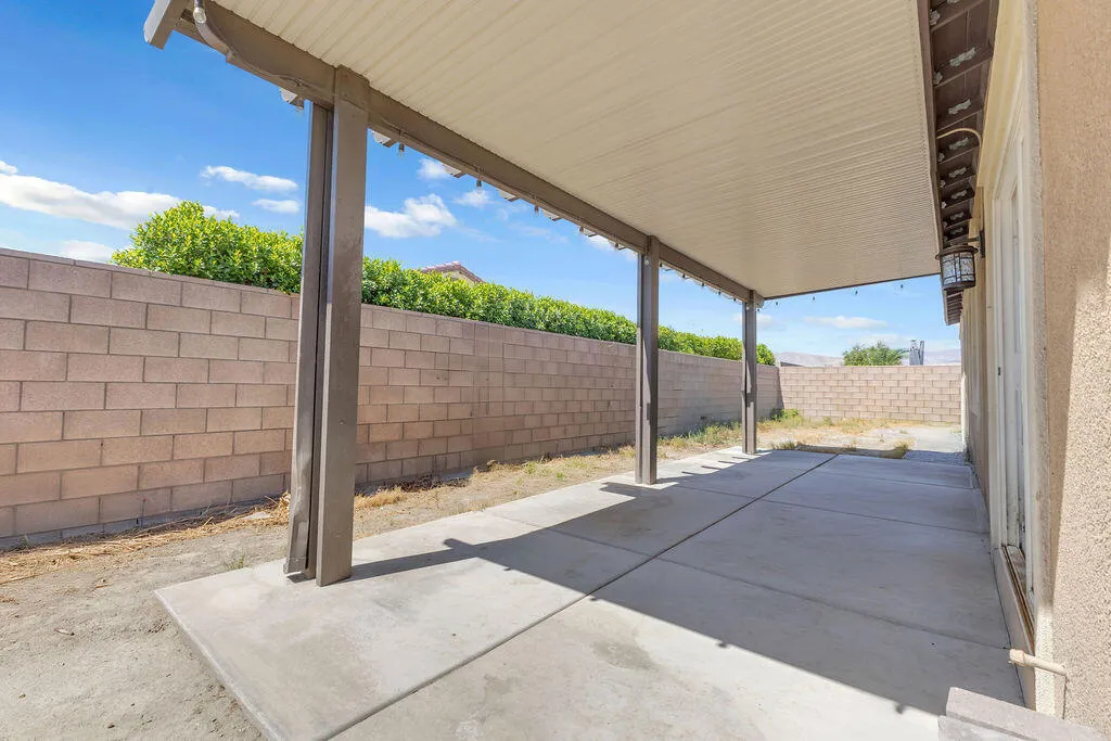 42727 Saint Lucia Street, Indio, California 92203 home-pic-44