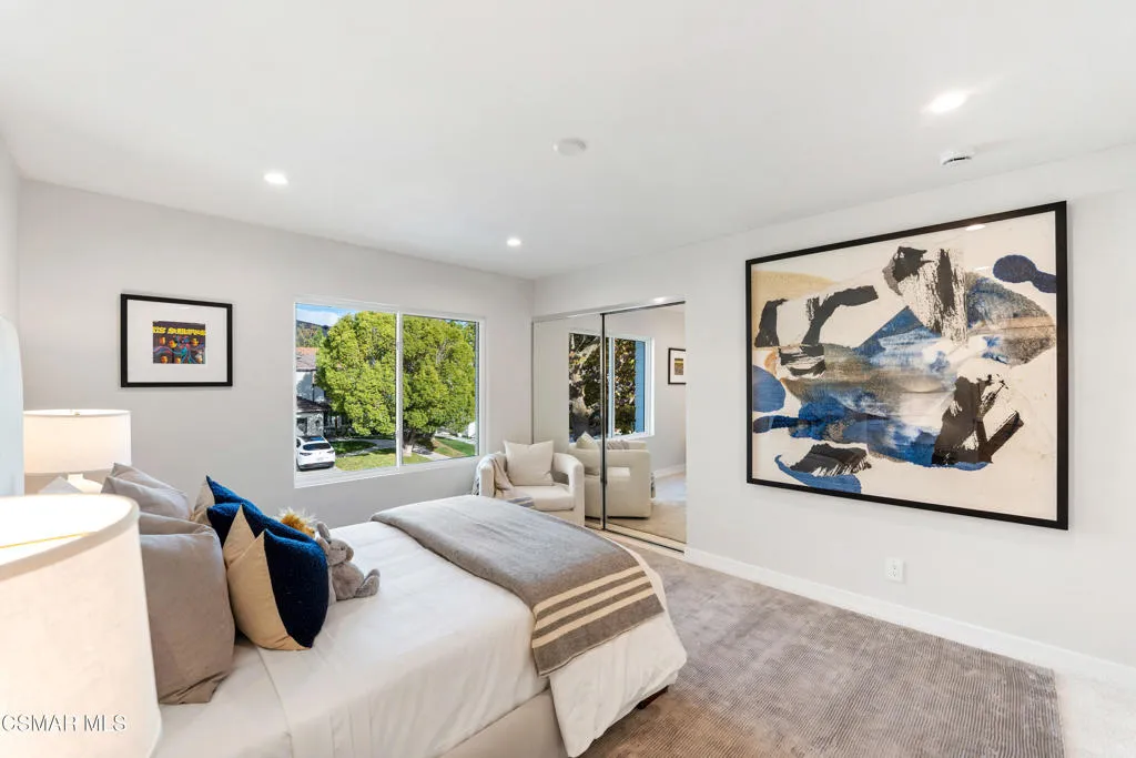 5034 Evanwood Avenue, Oak Park, California 91377 home-pic-44